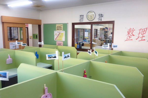 岐阜県の東進セミナールの自習室の様子